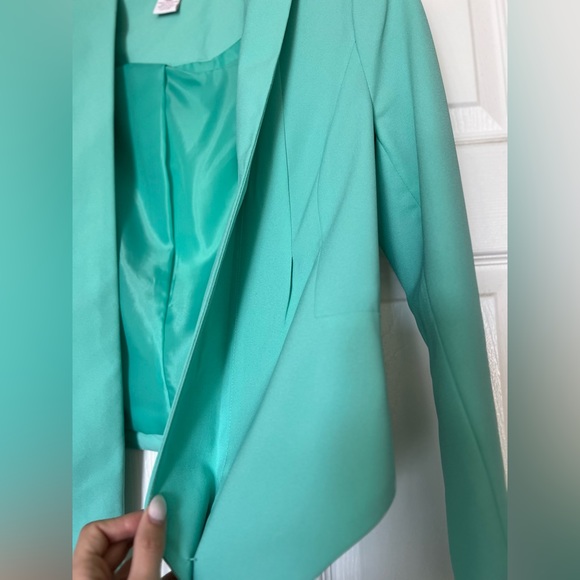 Turquoise blazer - Picture 3 of 4